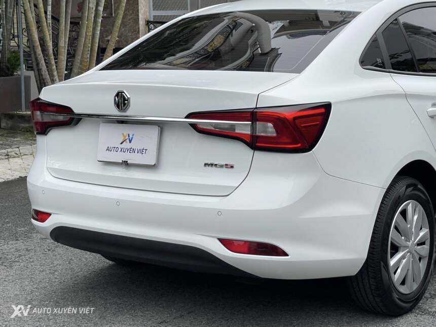 MG 5 1.5MT 2024 MG 5 1.5MT 2024