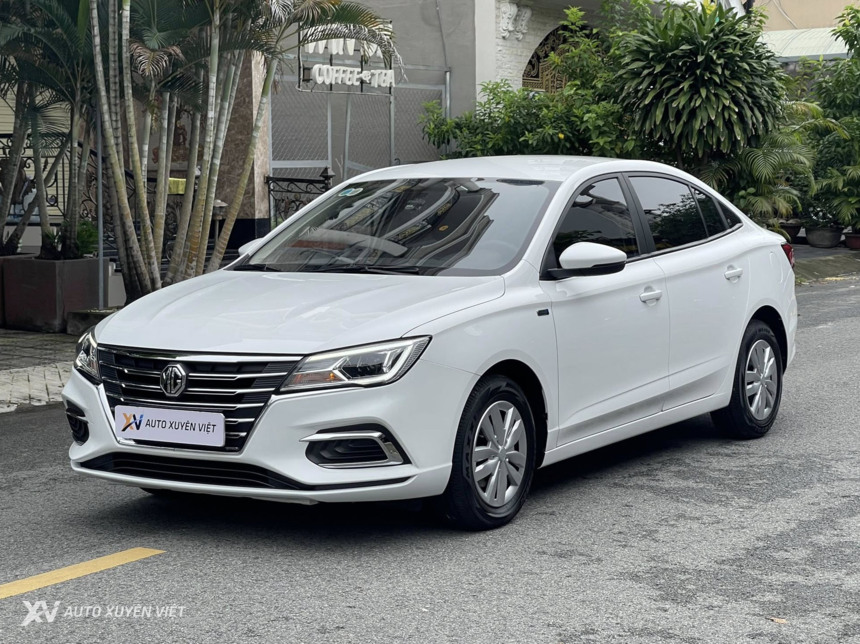 MG 5 1.5MT 2024 MG 5 1.5MT 2024