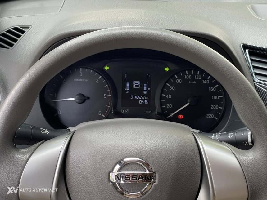 Nissan Navara EL 4x2AT 2016 Nissan Navara EL 4x2AT 2016