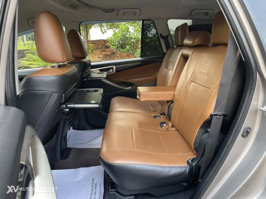 Toyota Innova G 2.0AT 2017