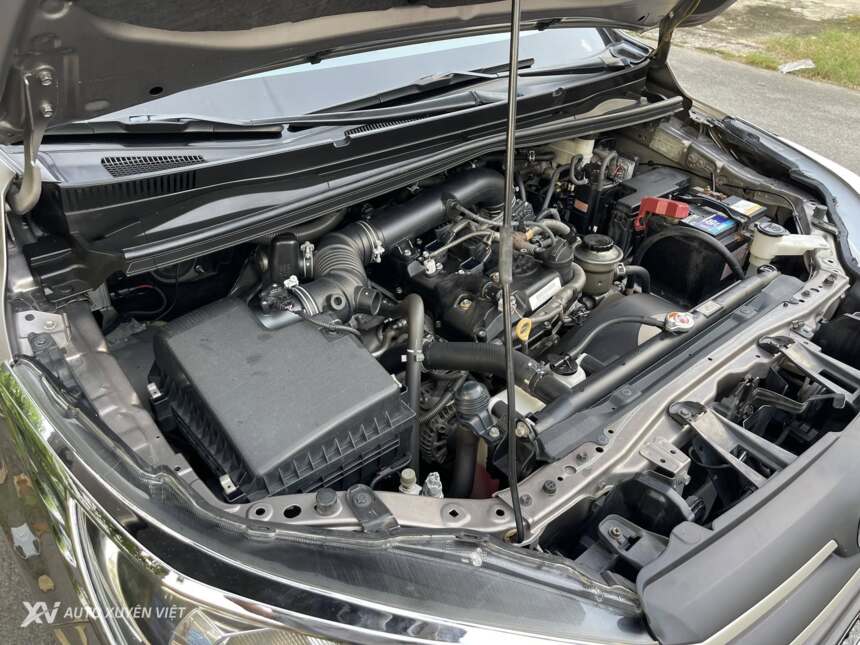 Toyota Innova G 2.0AT 2017