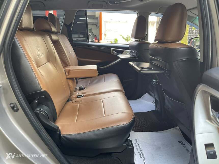 Toyota Innova G 2.0AT 2017