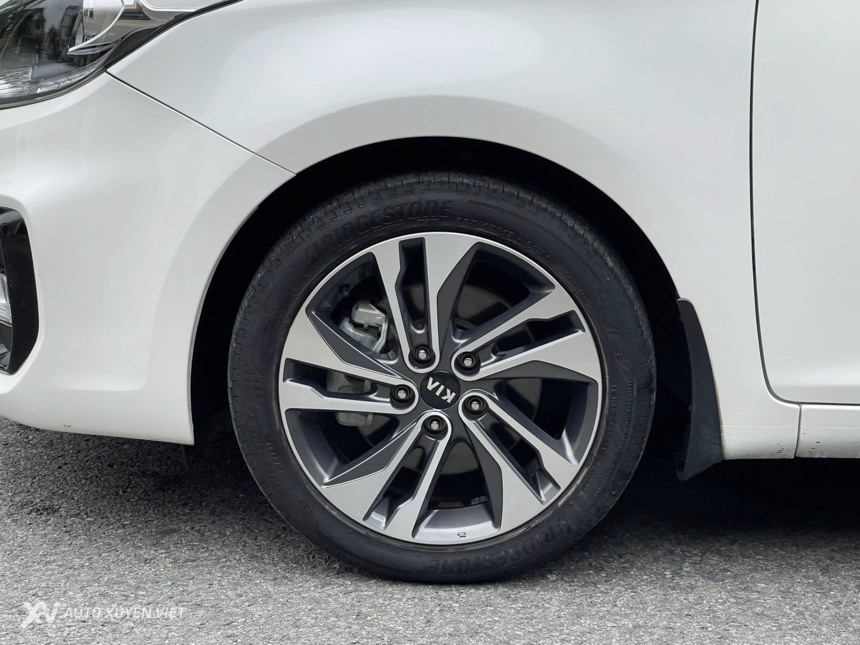 Kia Rondo 2.0 GAT 2018 Kia Rondo 2.0 GAT 2018