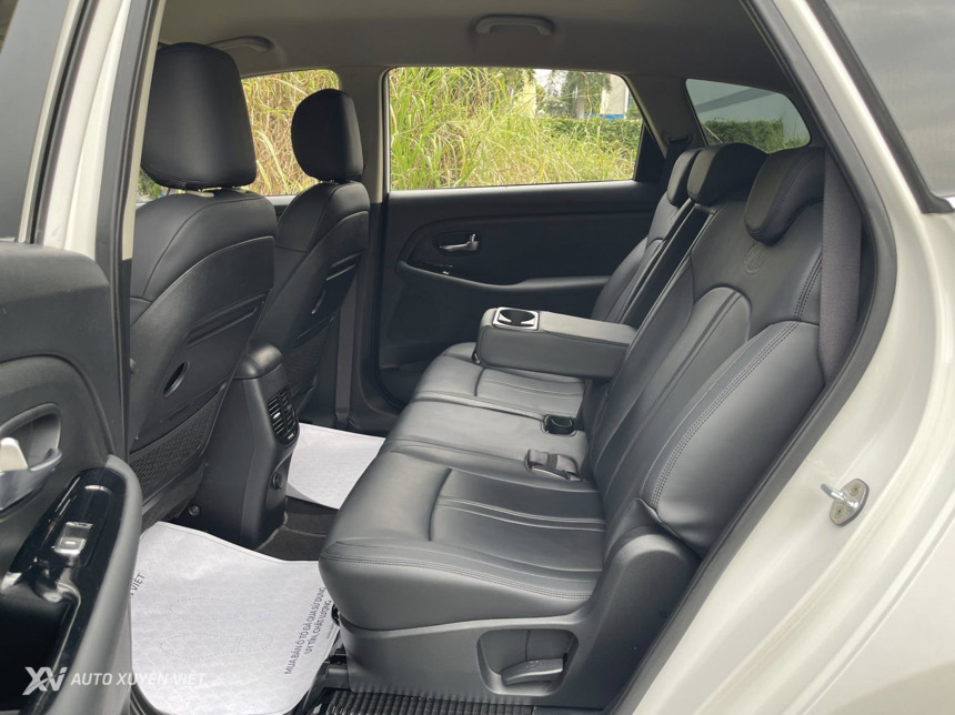 Kia Rondo 2.0 GAT 2018 Kia Rondo 2.0 GAT 2018