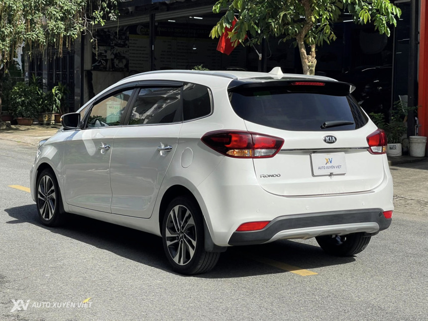 Kia Rondo 2.0 GAT 2018