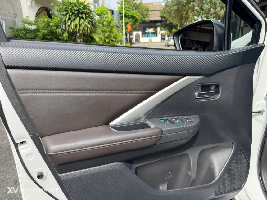 Mitsubishi Xpander Premium 1.5AT 2024