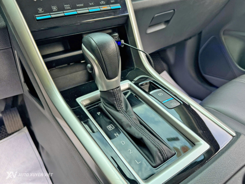 Mitsubishi Xpander Premium 1.5AT 2024