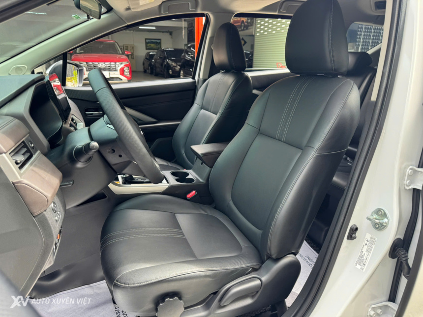 Mitsubishi Xpander Premium 1.5AT 2024