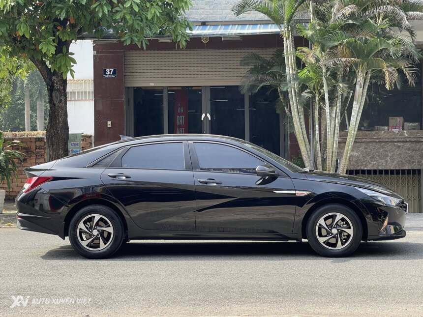 Hyundai Elantra 1.6AT 2022