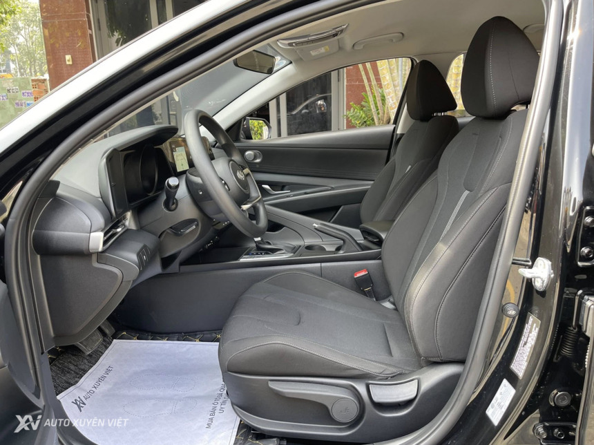 Hyundai Elantra 1.6AT 2022