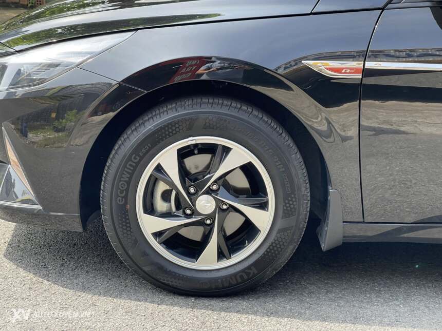 Hyundai Elantra 1.6AT 2022