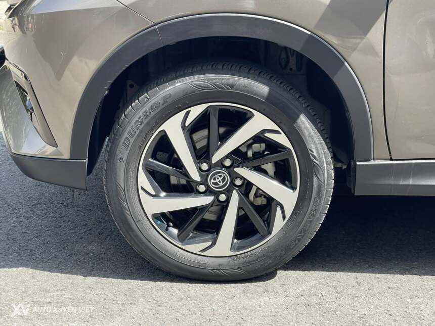 Toyota Rush 1.5 S AT 2021