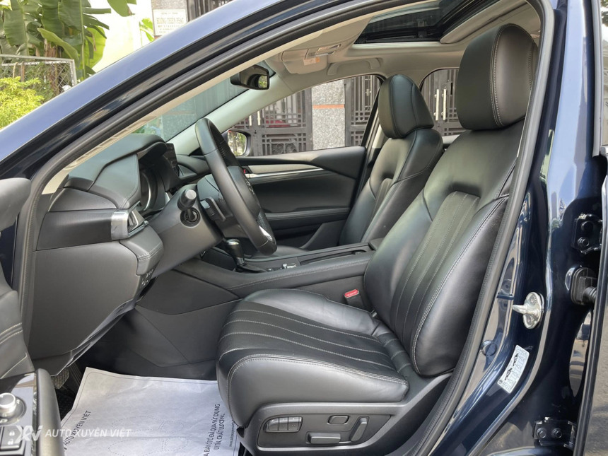 Mazda 6 2.0 Premium TCCC 2020 Mazda 6 2.0 Premium TCCC 2020