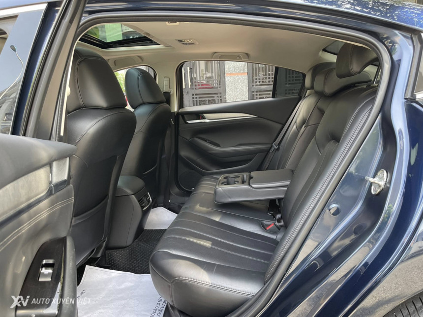 Mazda 6 2.0 Premium TCCC 2020 Mazda 6 2.0 Premium TCCC 2020