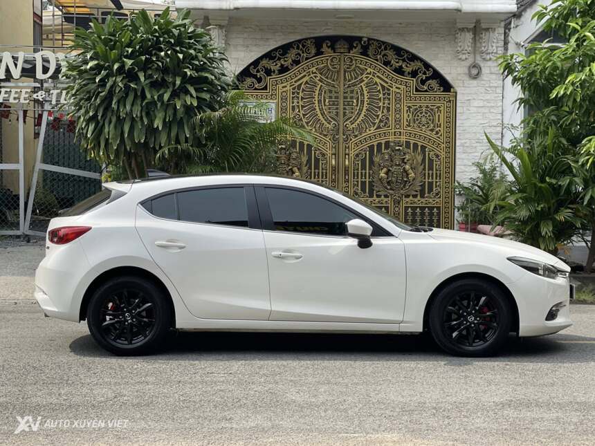 Mazda 3 Hatchback 1.5AT 2019
