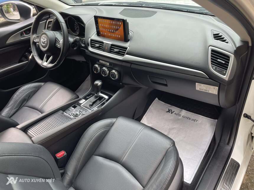 Mazda 3 Hatchback 1.5AT 2019