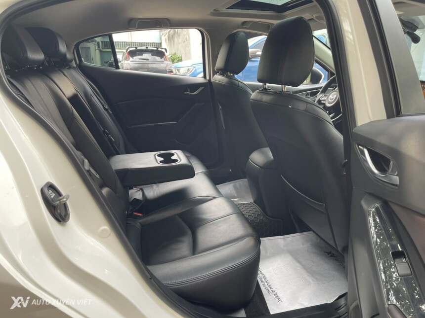 Mazda 3 Hatchback 1.5AT 2019