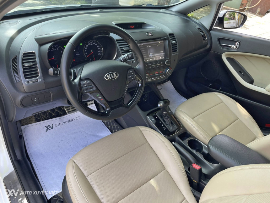 Kia Cerato 1.6AT 2016 Kia Cerato 1.6AT 2016