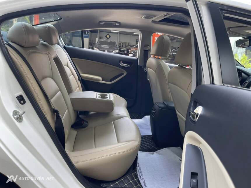 Kia Cerato 1.6AT 2016 Kia Cerato 1.6AT 2016