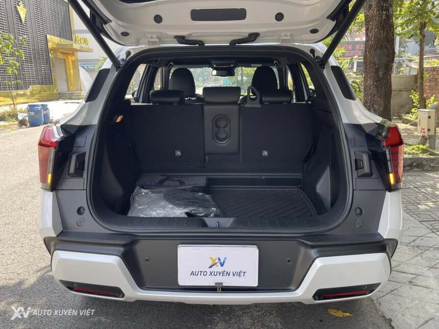 Mitsubishi XForce Ultimate 1.5AT 2024