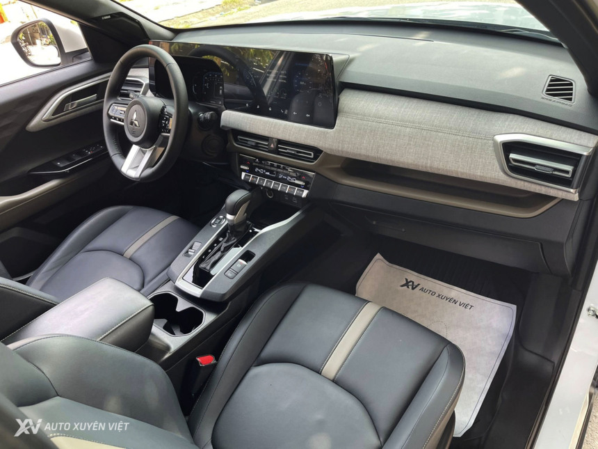 Mitsubishi XForce Ultimate 1.5AT 2024
