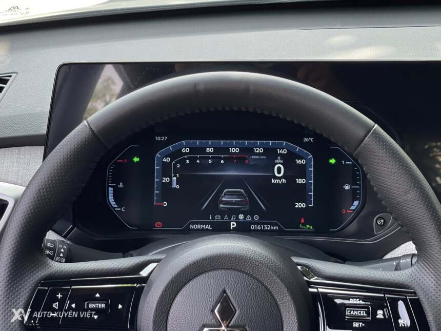 Mitsubishi XForce Ultimate 1.5AT 2024