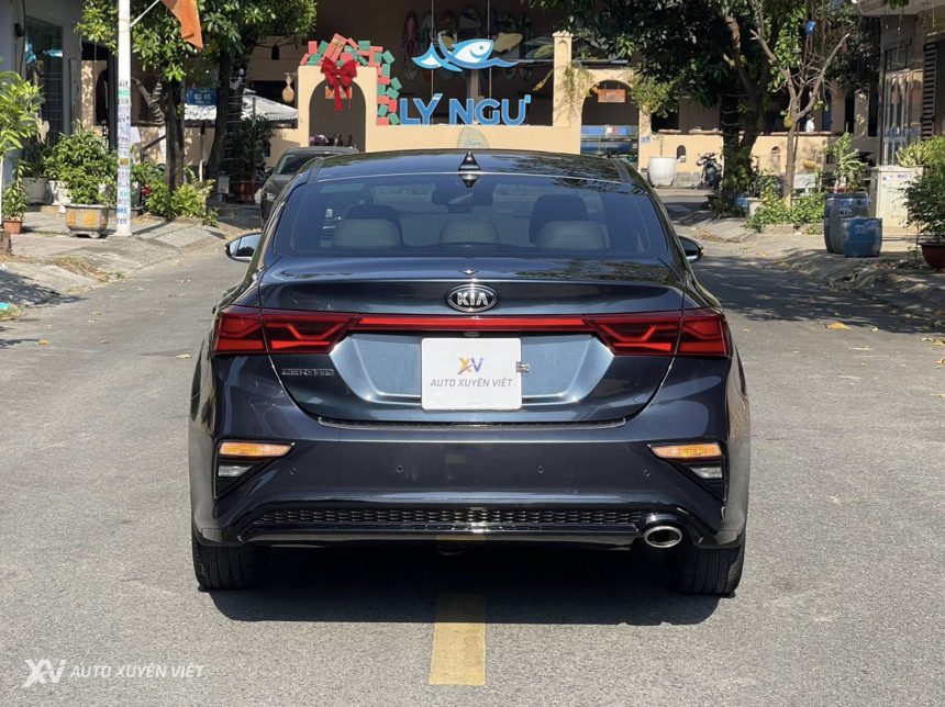 Kia Cerato 1.6AT Luxury 2019 Kia Cerato 1.6AT Luxury 2019