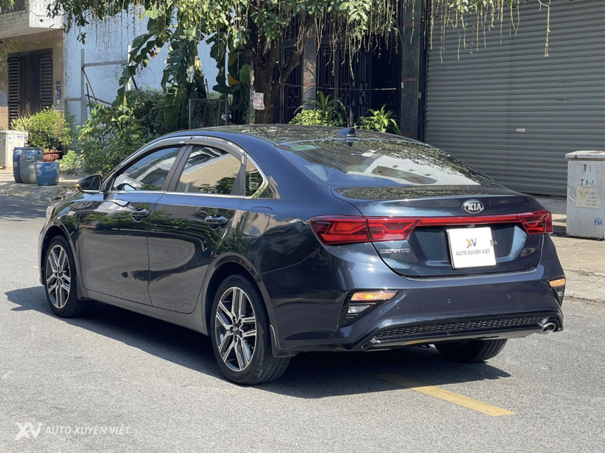 Kia Cerato 1.6AT Luxury 2019 Kia Cerato 1.6AT Luxury 2019