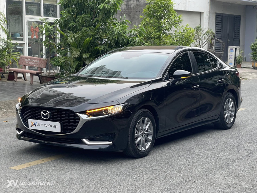 Mazda 3 1.5AT Luxury 2024