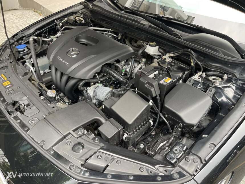 Mazda 3 1.5AT Luxury 2024