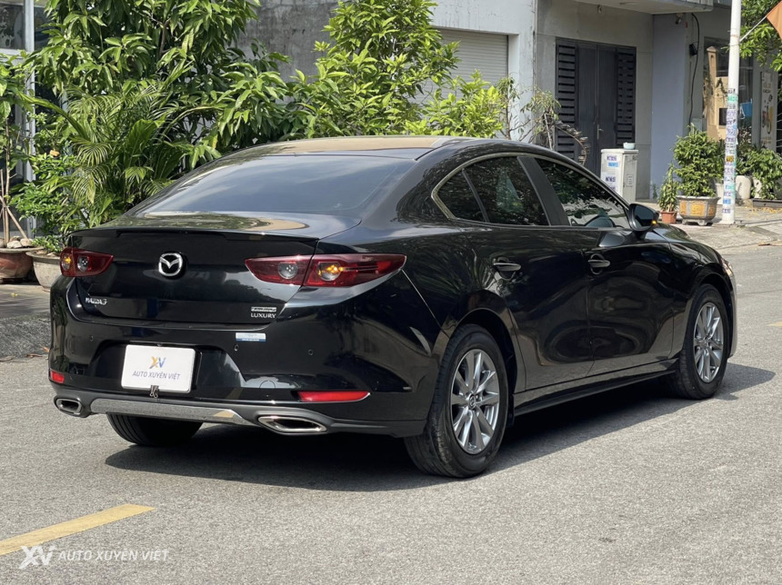 Mazda 3 1.5AT Luxury 2024