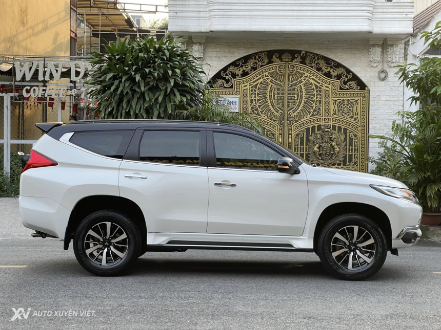 Mitsubishi Pajero Sport 2.4D 4x2AT 2019