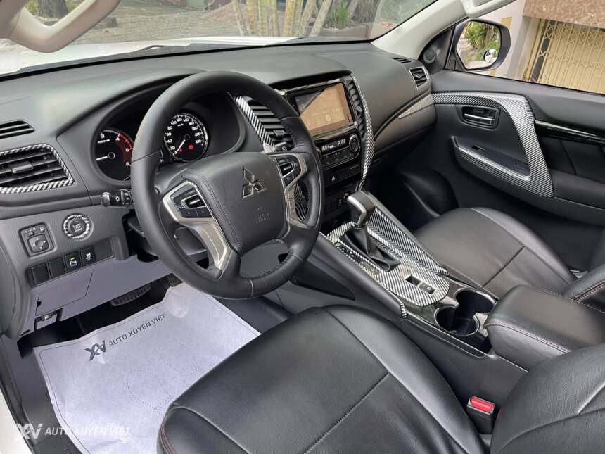 Mitsubishi Pajero Sport 2.4D 4x2AT 2019