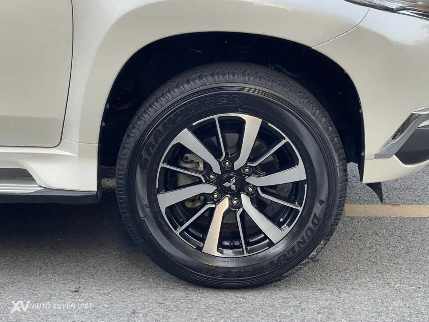 Mitsubishi Pajero Sport 2.4D 4x2AT 2019
