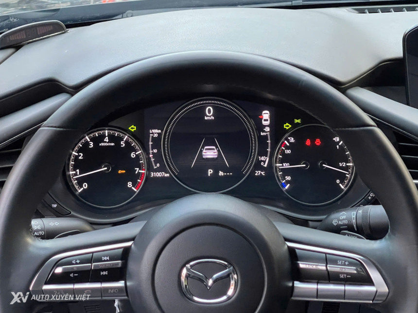 Mazda 3 1.5AT Luxury 2020