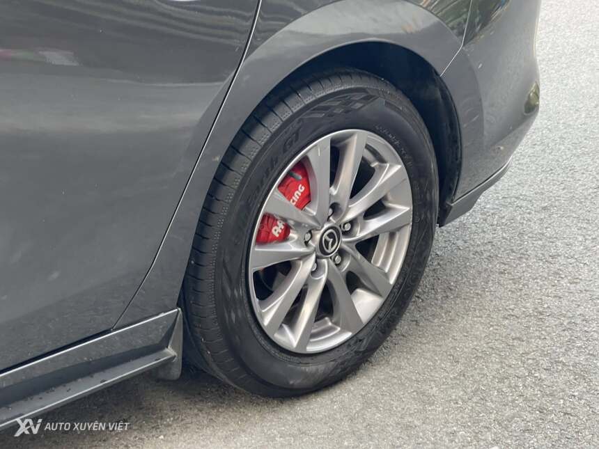 Mazda 3 1.5AT Luxury 2020