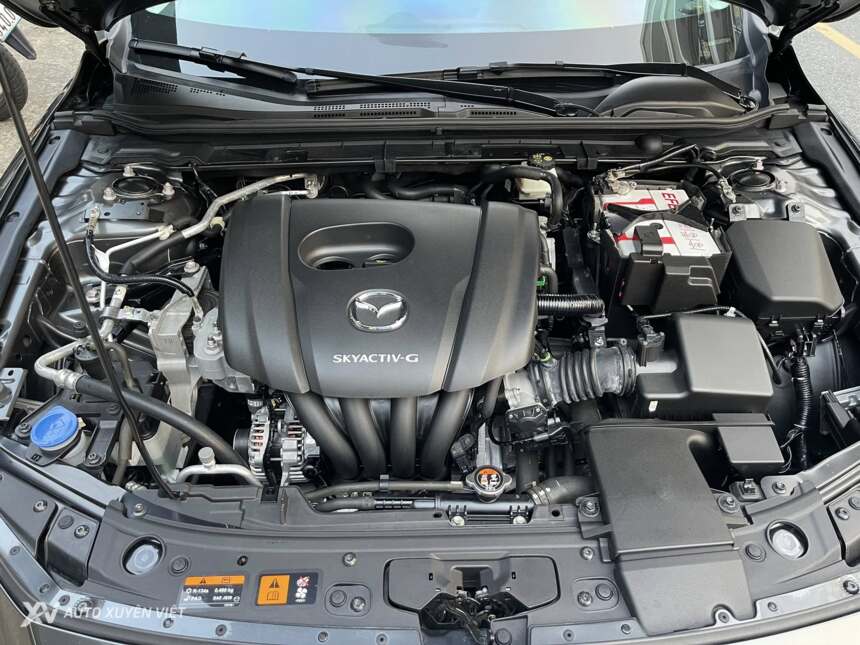 Mazda 3 1.5AT Luxury 2020