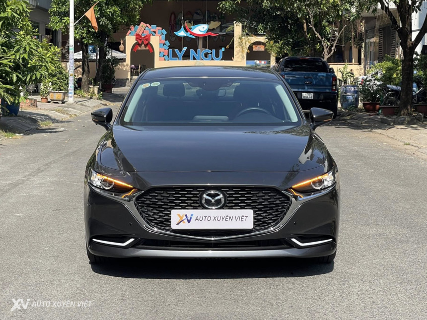 Mazda 3 1.5AT Luxury 2020