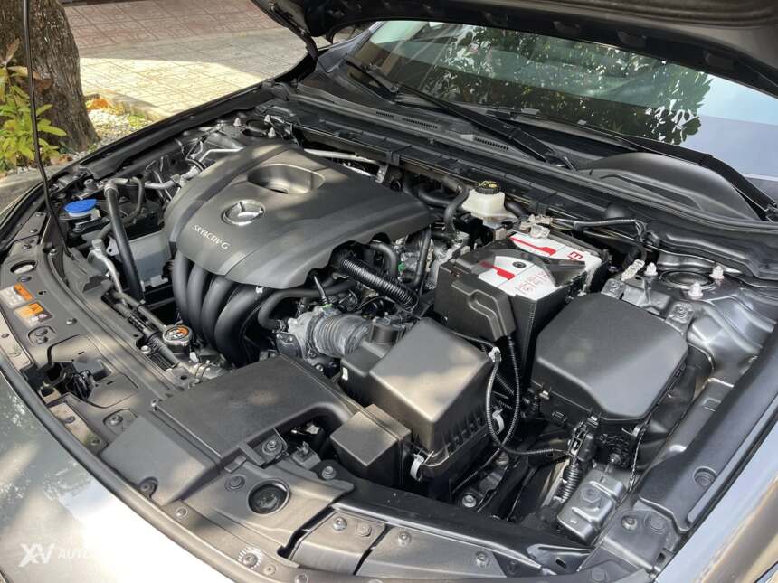 Mazda 3 1.5AT Luxury 2020