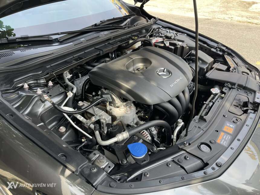 Mazda 3 1.5AT Luxury 2020