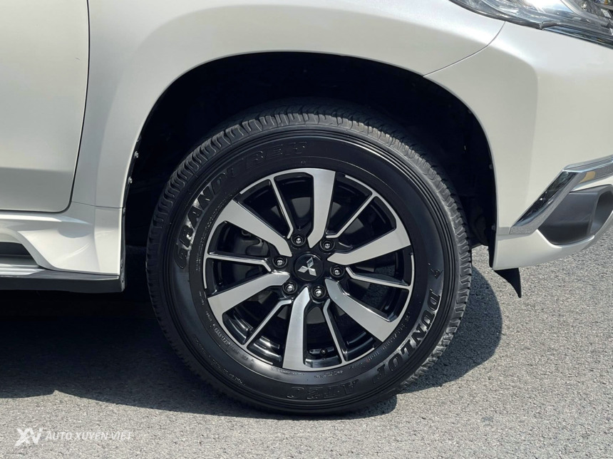 Mitsubishi Pajero Sport 2.4D 4x2AT 2019 Mitsubishi Pajero Sport 2.4D 4x2AT 2019