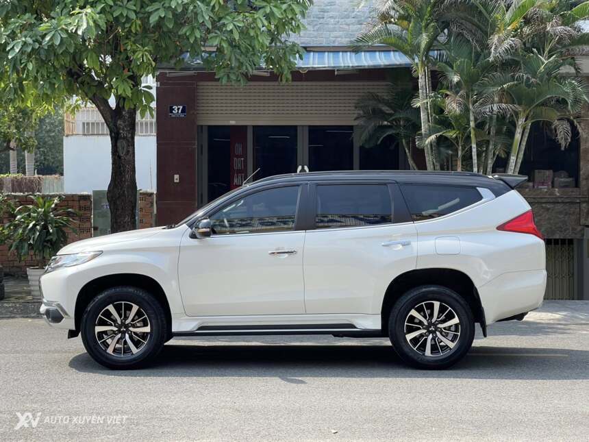 Mitsubishi Pajero Sport 2.4D 4x2AT 2019 Mitsubishi Pajero Sport 2.4D 4x2AT 2019
