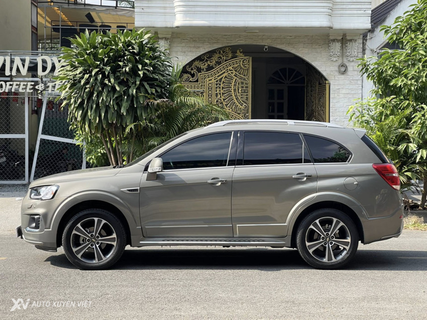 Chevrolet Captiva LTZ 2.4AT 2017