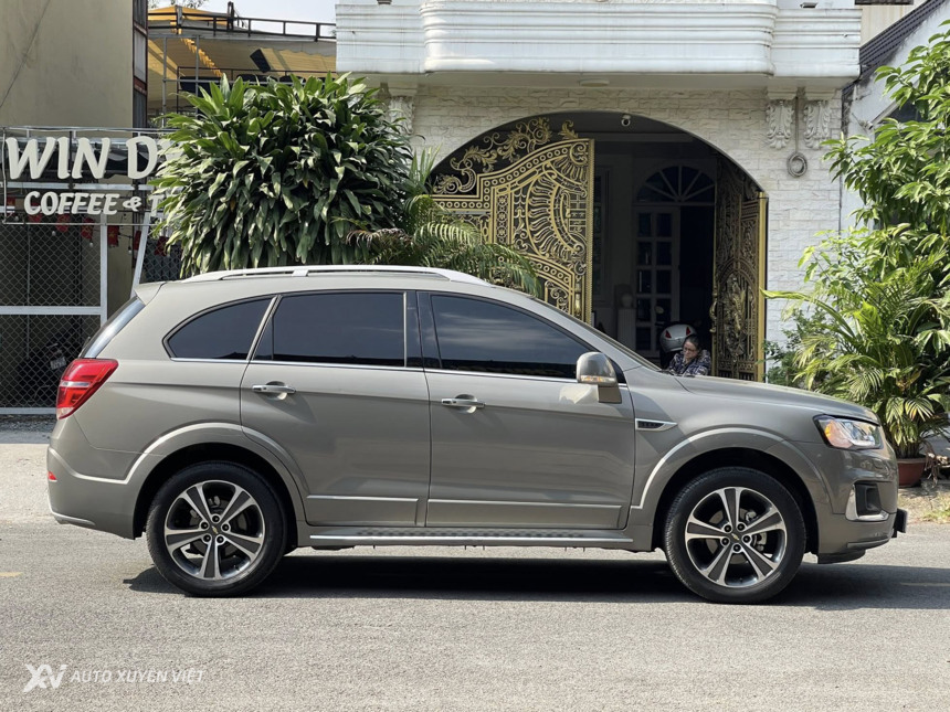 Chevrolet Captiva LTZ 2.4AT 2017