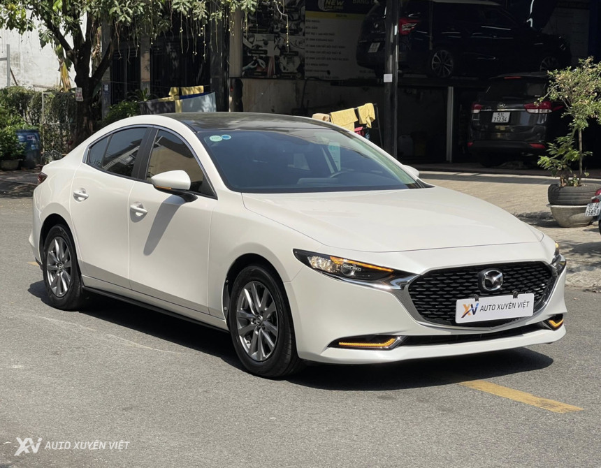 Mazda 3 1.5AT Luxury 2021