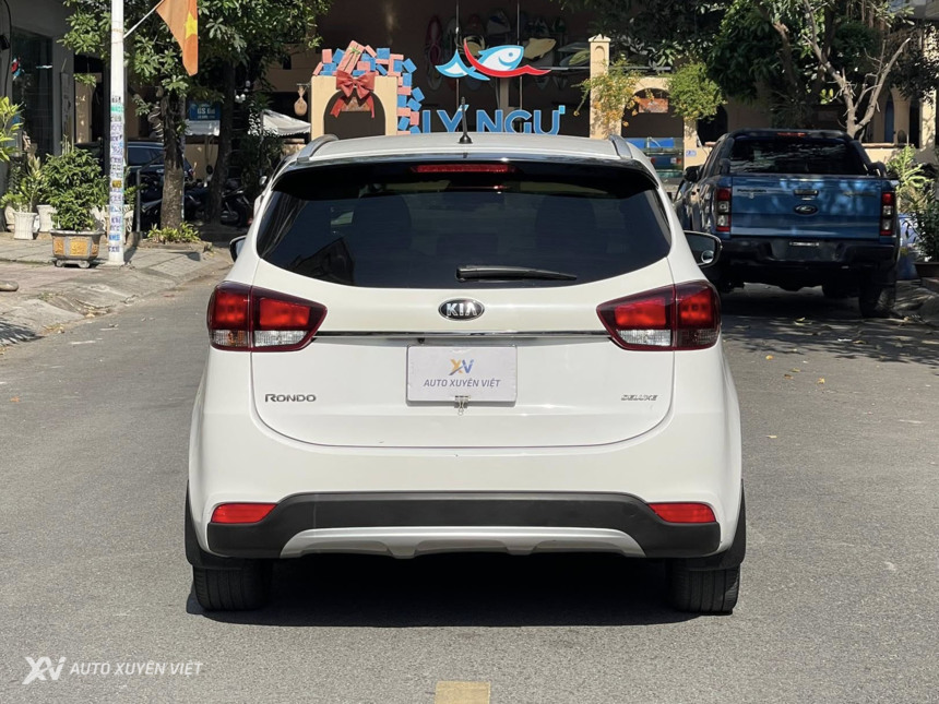 Kia Rondo 2.0 GAT Deluxe 2021