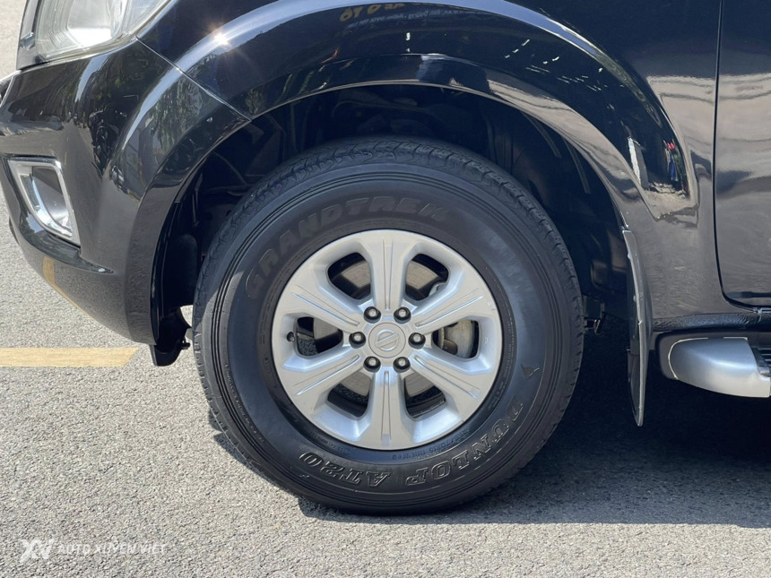 Nissan Navara EL 4x2AT 2019