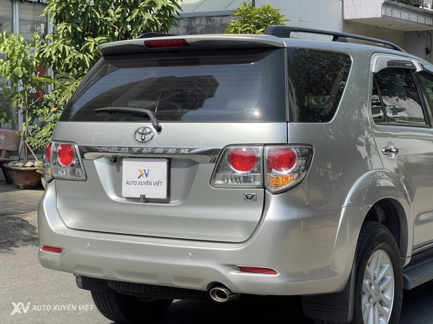 Toyota Fortuner V 2.7AT 4x4 2013