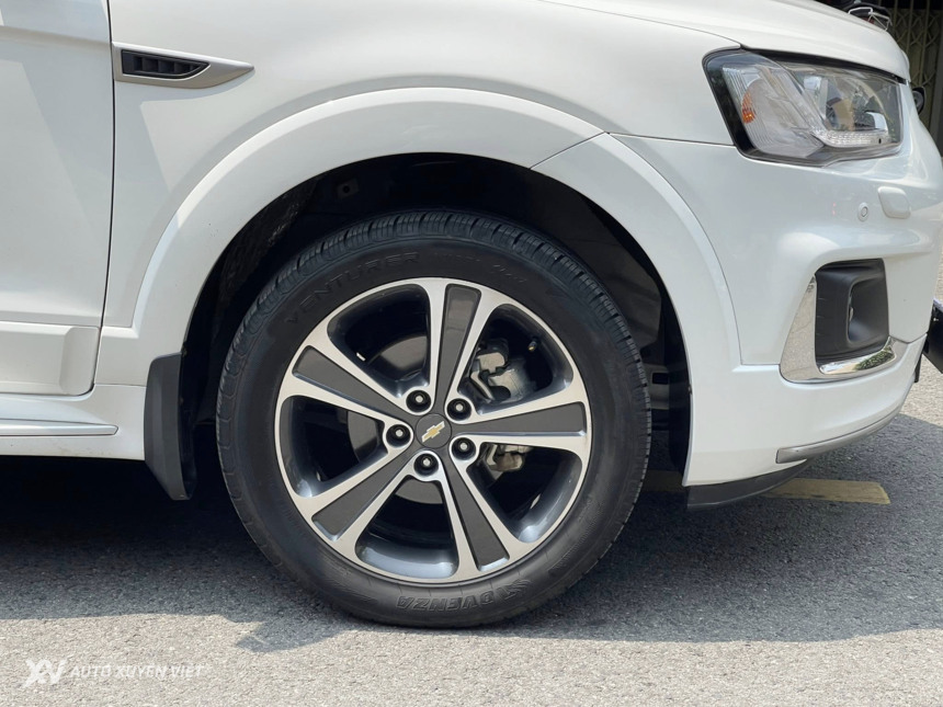 Chevrolet Captiva LTZ 2.4AT 2017