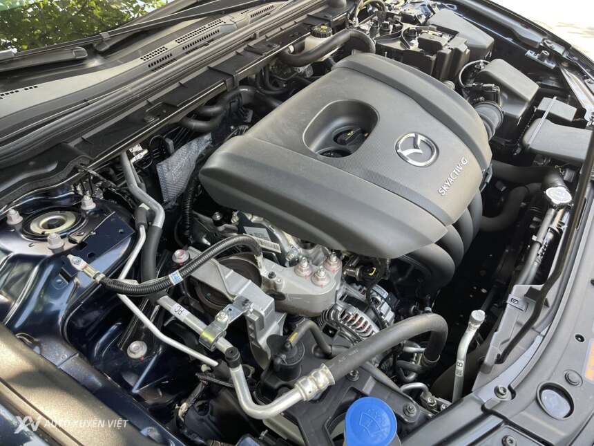 Mazda 3 1.5AT Luxury 2025